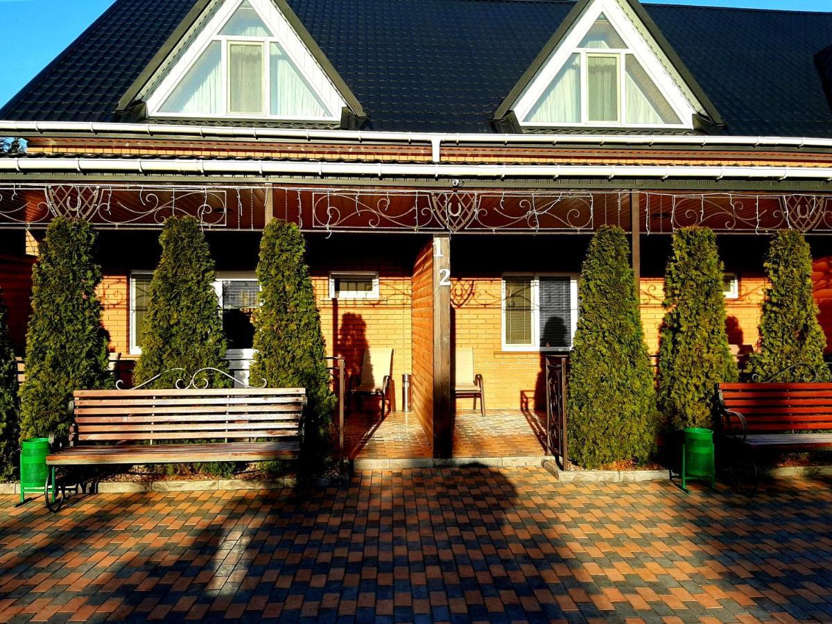 Заміський Комплекс Grand Prix Hotel Tsyurupynsk Exterior photo